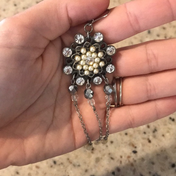 Earrings - Picture 2 of 2